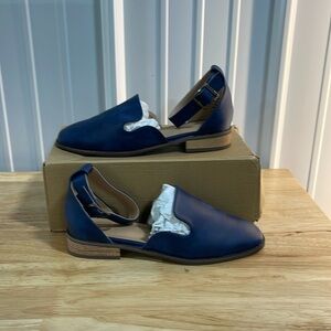 Elegant Blue Women's Loafers